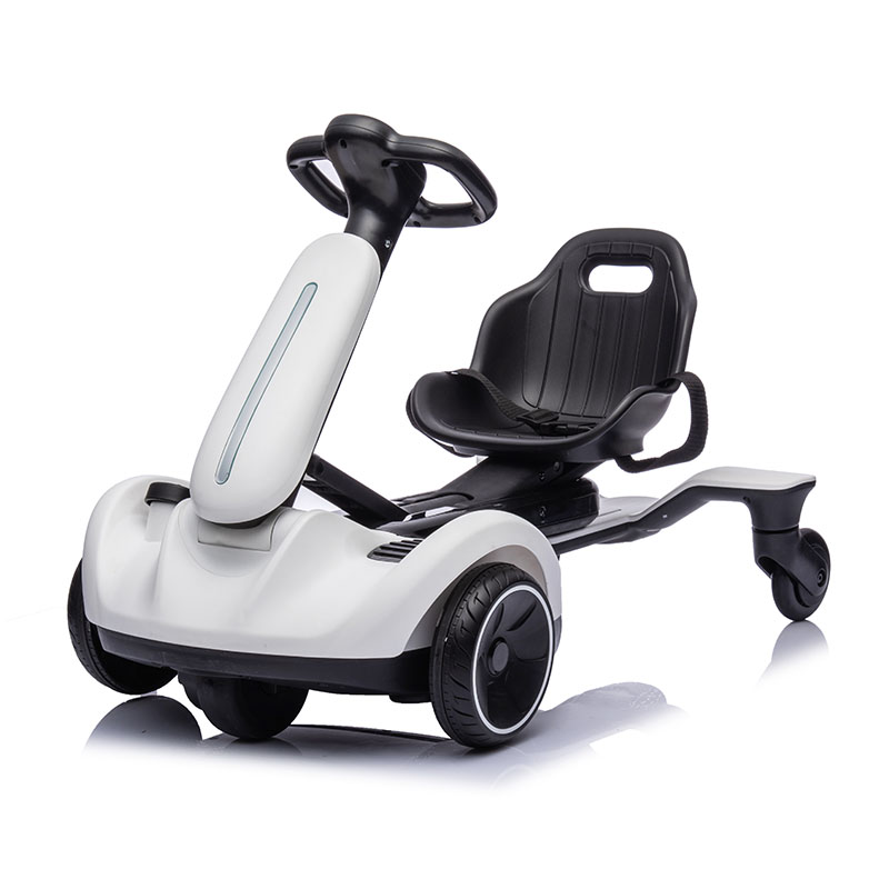 म्यूजिक और ड्रिफ्ट फंक्शन के साथ किड्स इलेक्ट्रिक गो कार्ट